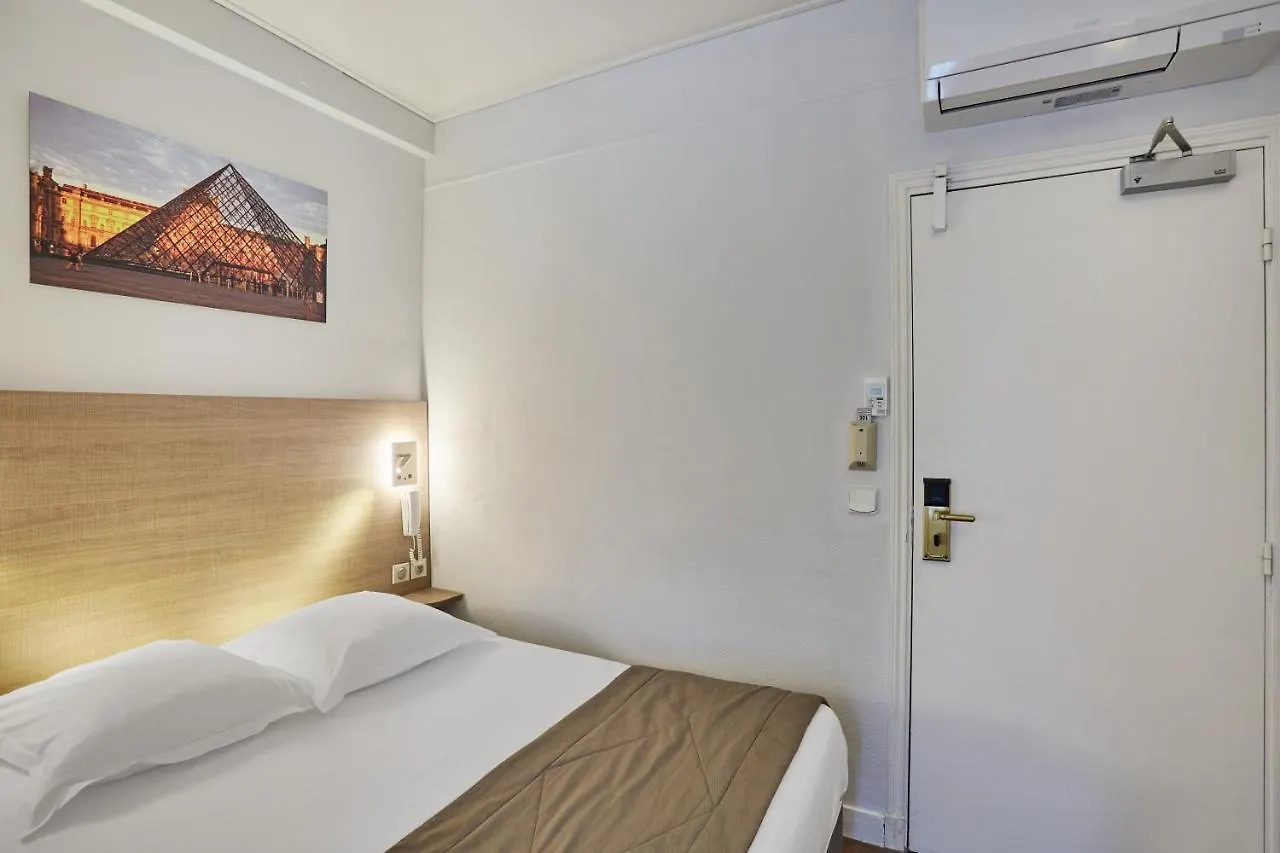 *** Hotel Hôtel LUX PICPUS Paris France