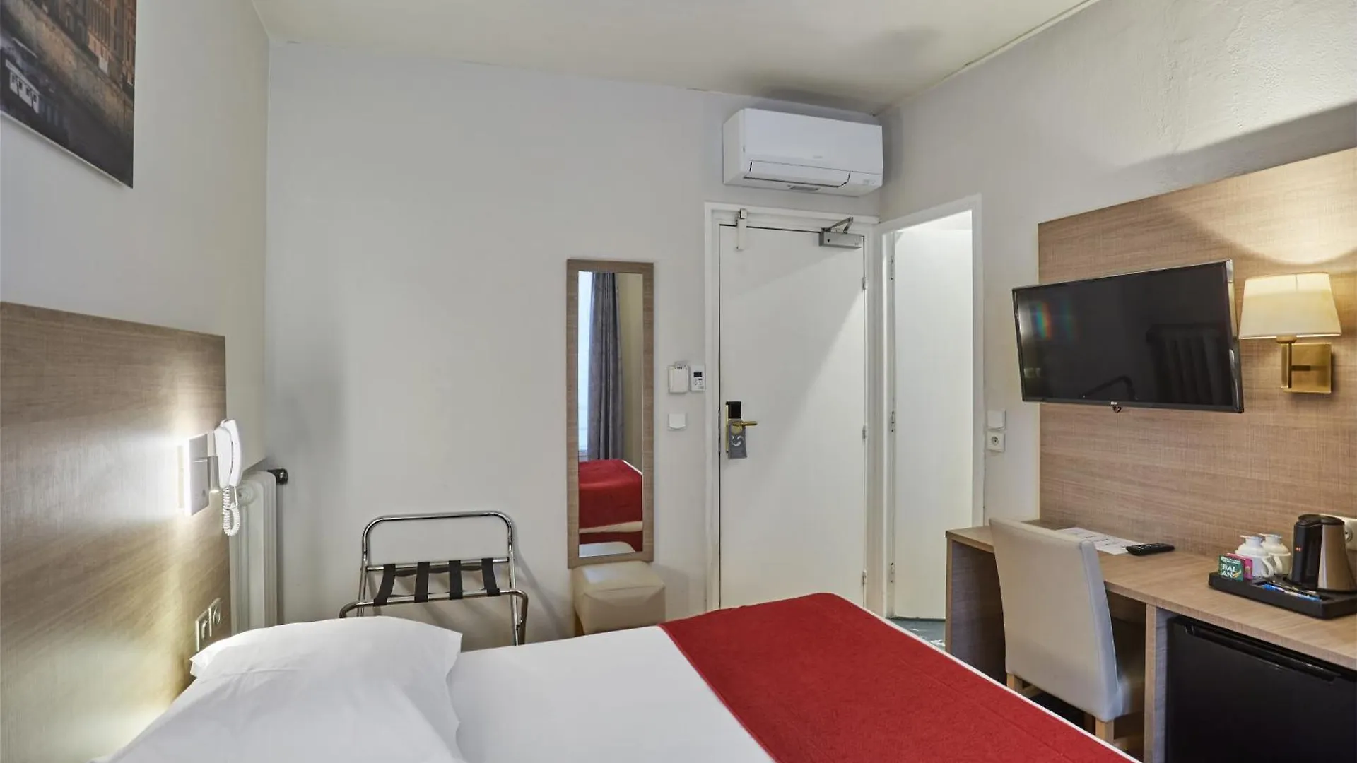Hotel Lux Picpus Paris