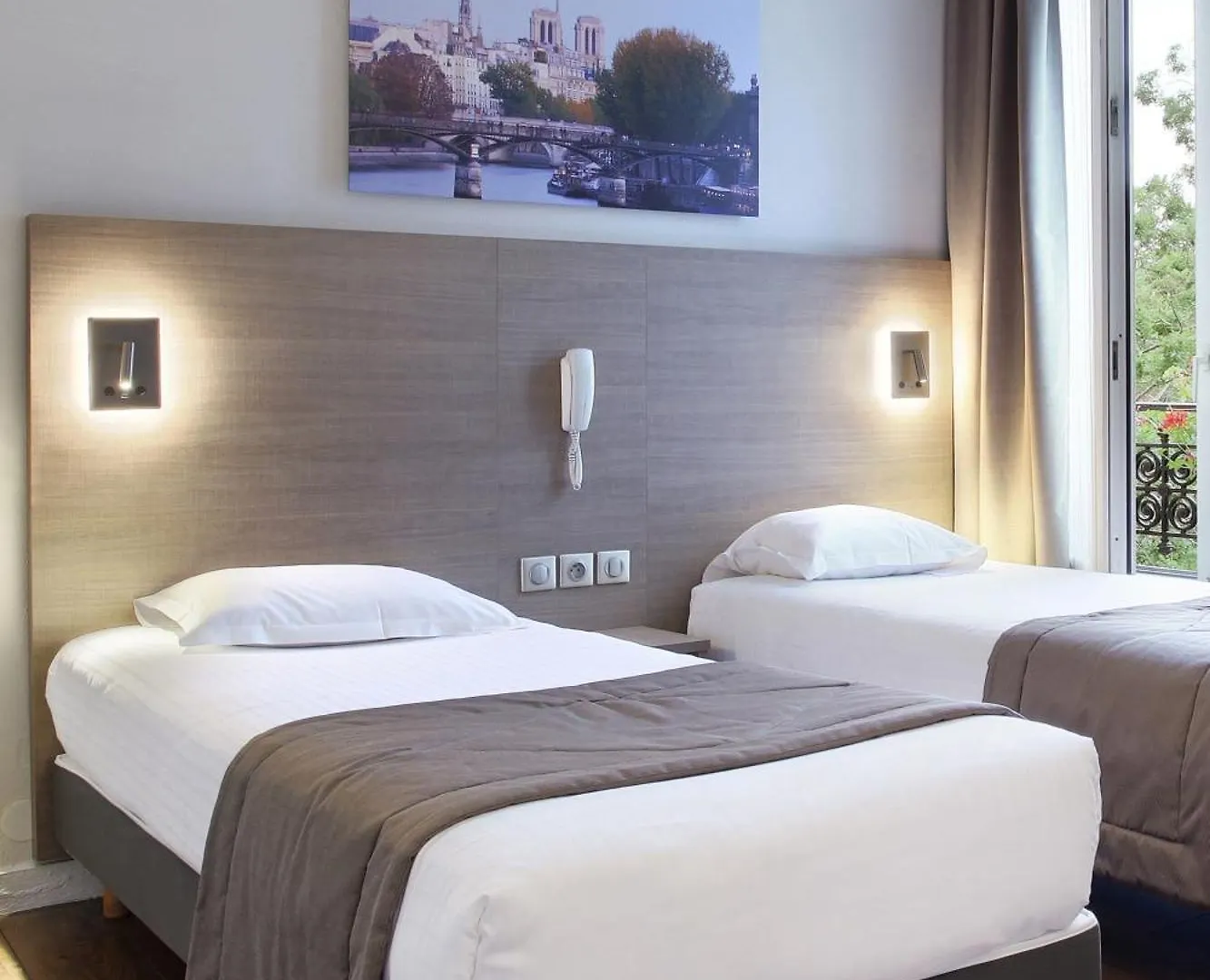 Hotel Lux Picpus Paris