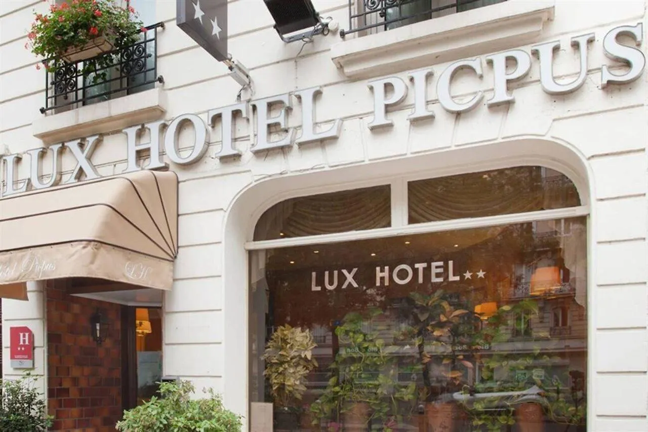 Hotel Lux Picpus Paris