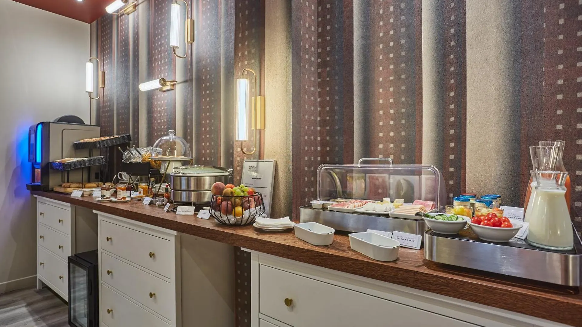 Hotel Lux Picpus Paris 3*,  France